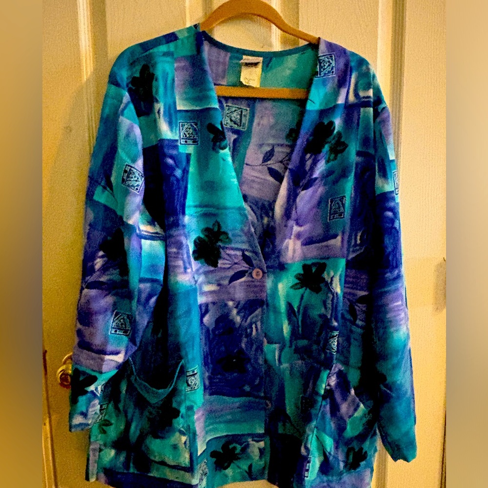 Four XL Scrub Jackets cover four seasons